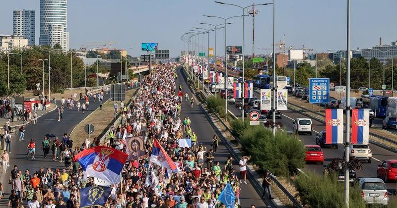 Serbian student protesters demand probe into use of force by police