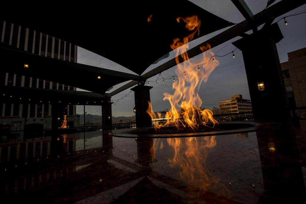 31 Places To Read Drink Or Mingle By A Fire In Colorado Springs Cheyenne Edition Gazette Com