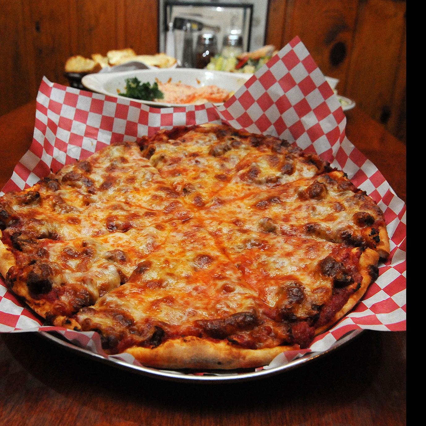 Dining Review Roman Villa An Oldie But A Goodie Dining Gazette Com