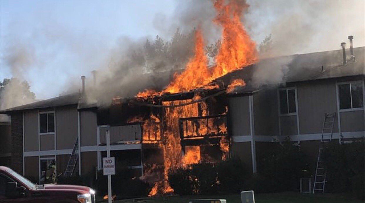 Colorado Springs apartment fire that displaced 10 residents