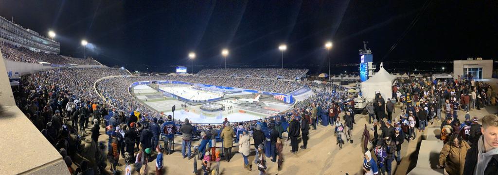 PHOTOS: Colorado Avalanche take on the Los Angeles Kings in NHL Stadium  Series outdoor game – The Denver Post