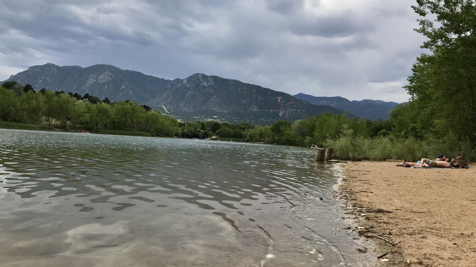 Happy Trails This Lake Is A Classic Scene Of Summer In Colorado Springs Lifestyle Gazette Com