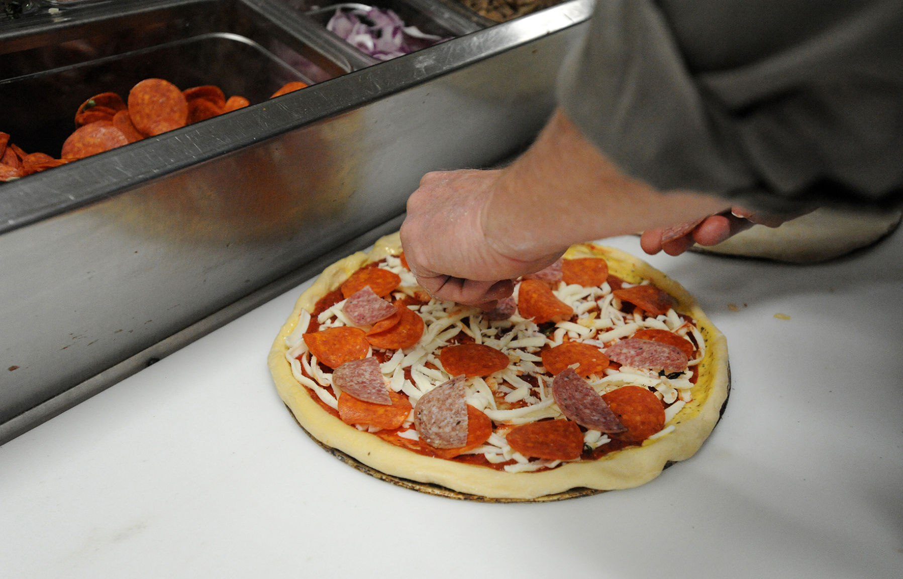 7 Best Pizza Spots In Colorado Springs Food Gazette Com   5c4b9df76b37d.image 