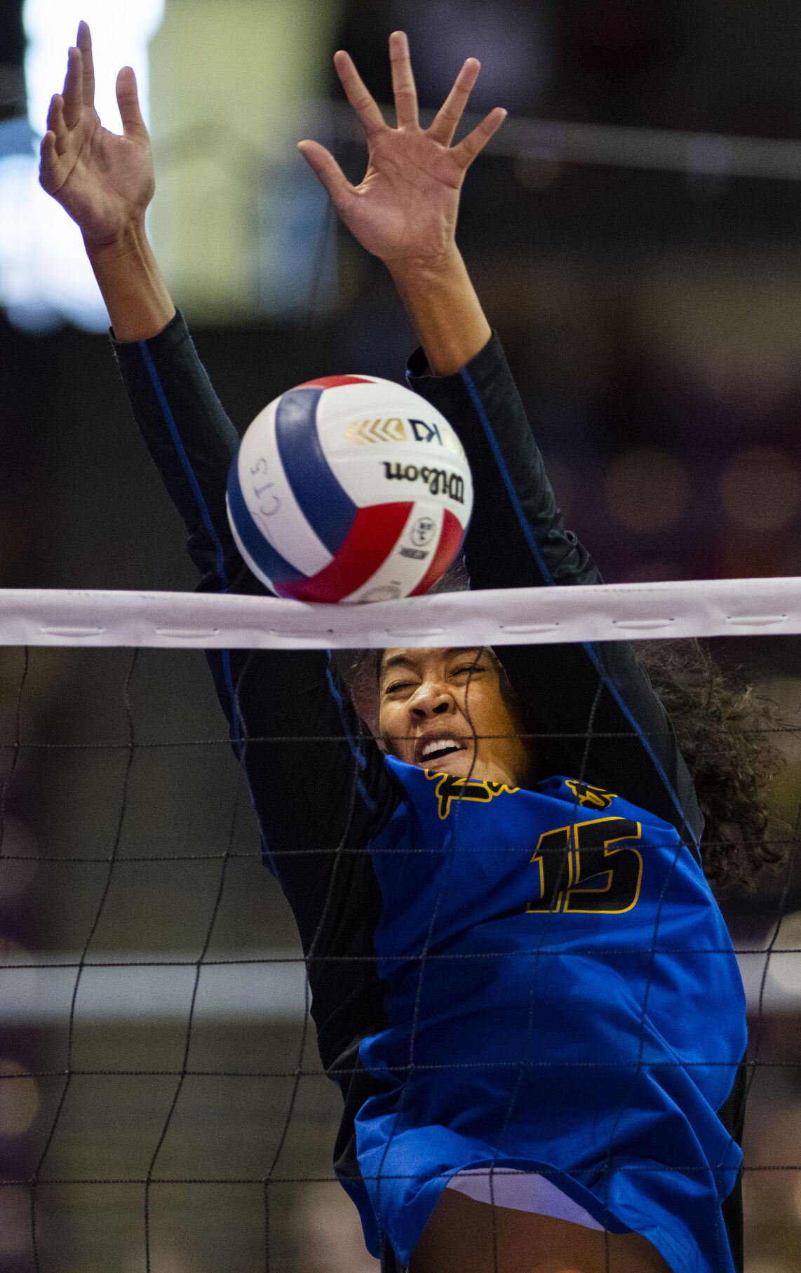 11_11_215a volleyball00690.jpg