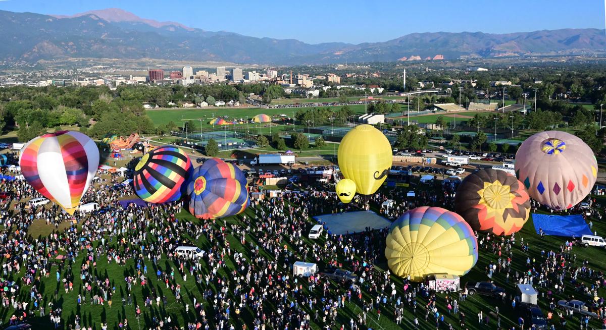 090521-news-balloons 92.JPG