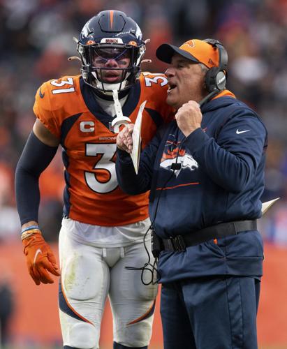 Broncos DB Justin Simmons fined $10,609 for taunting in London