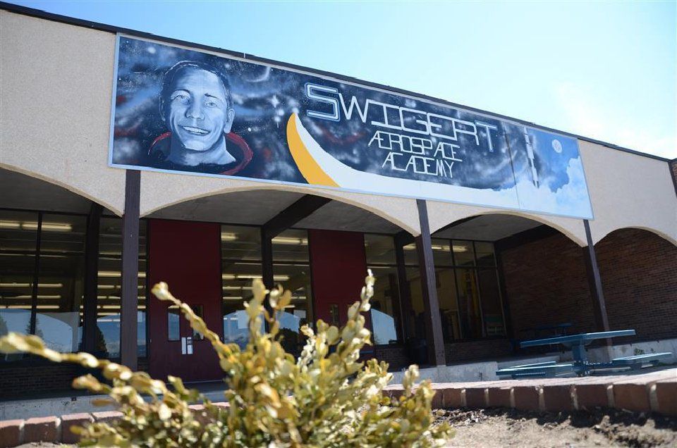 Colorado Springs school gets new $100,000 fitness center