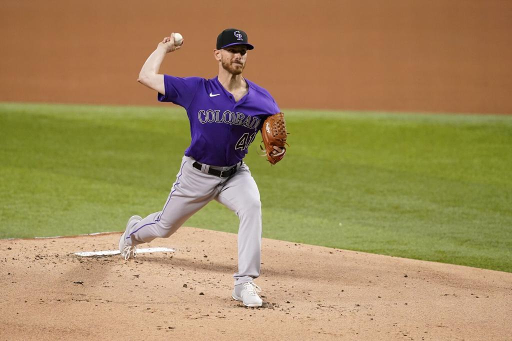Rockies' Connor Joe leaves game with apparent leg injury – The Denver Post