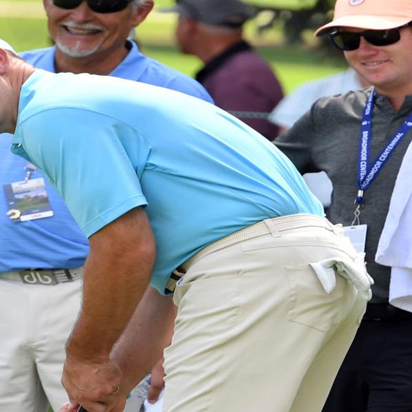 Hall of Fame pitcher John Smoltz qualifies for golf US Senior Open