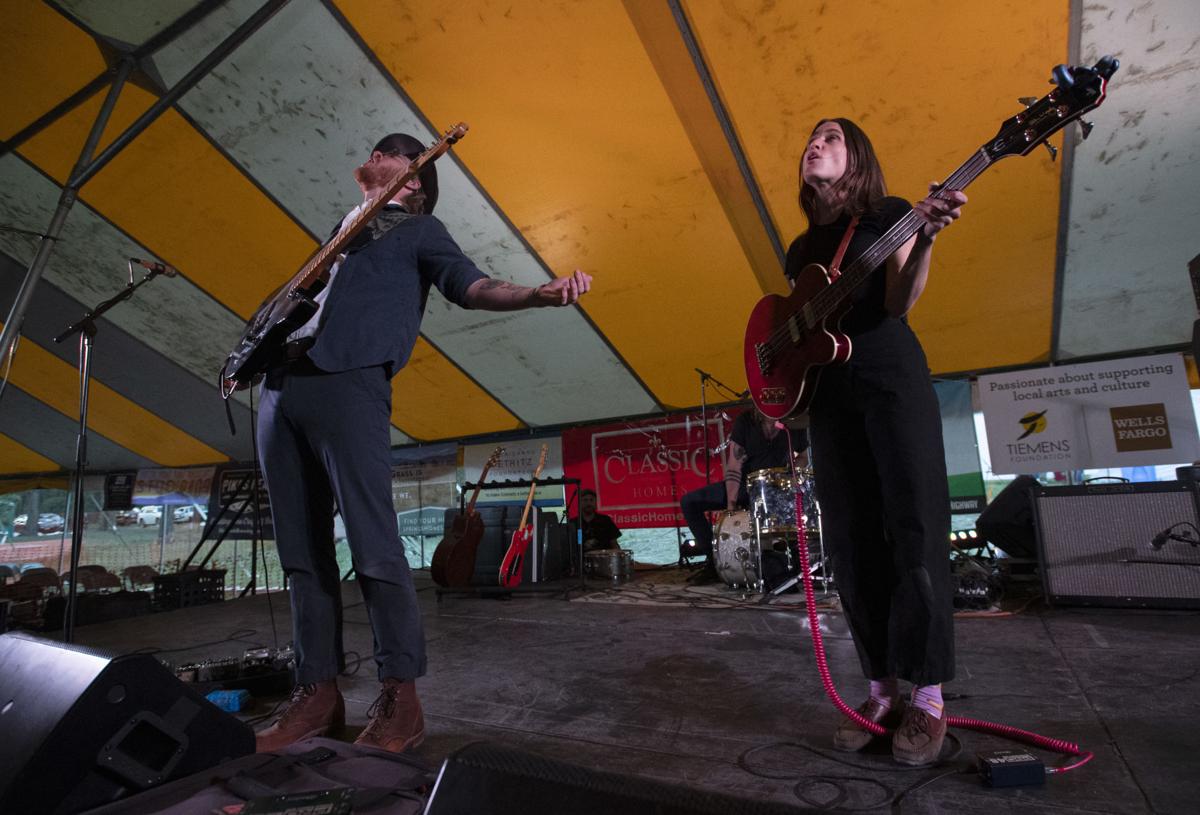 05_25_19 meadowgrass0162.jpg