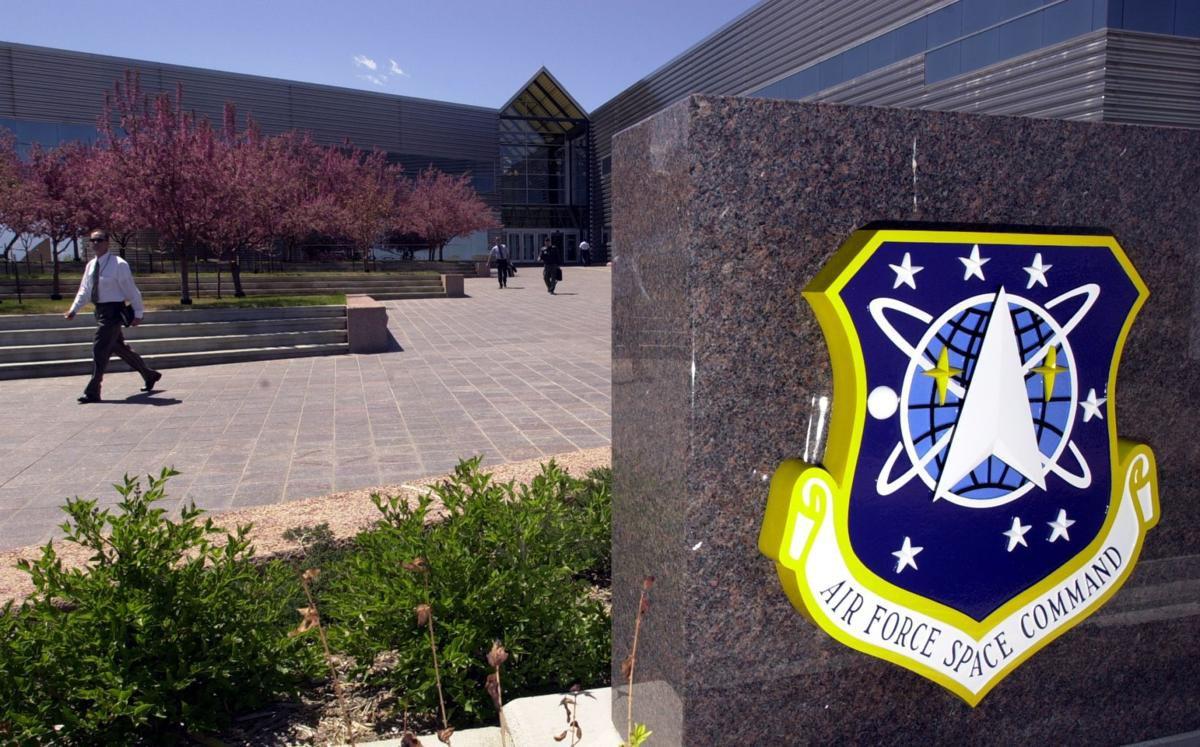 U.S. Space Command gets start in Colorado Springs with local general in