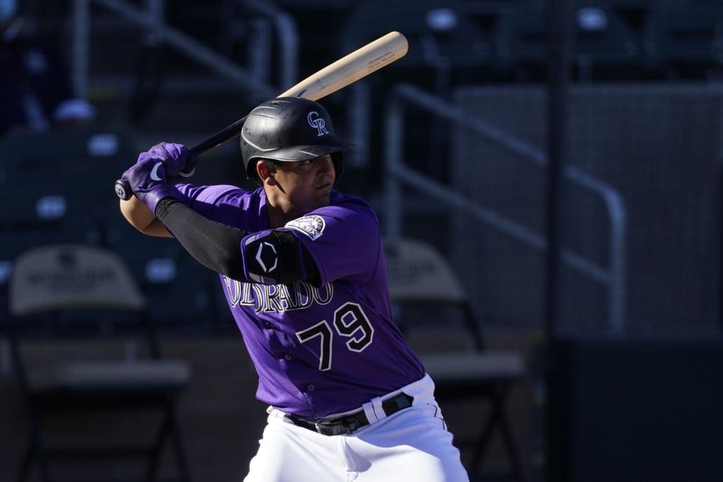 Josh Fuentes, Nolan Arenado's cousin, contributing for Rockies