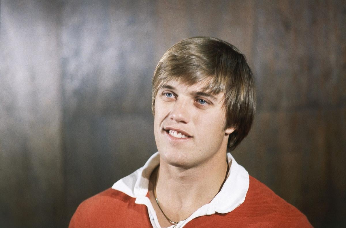 Woody Paige John Elway's experience as a rookie QB could influence how