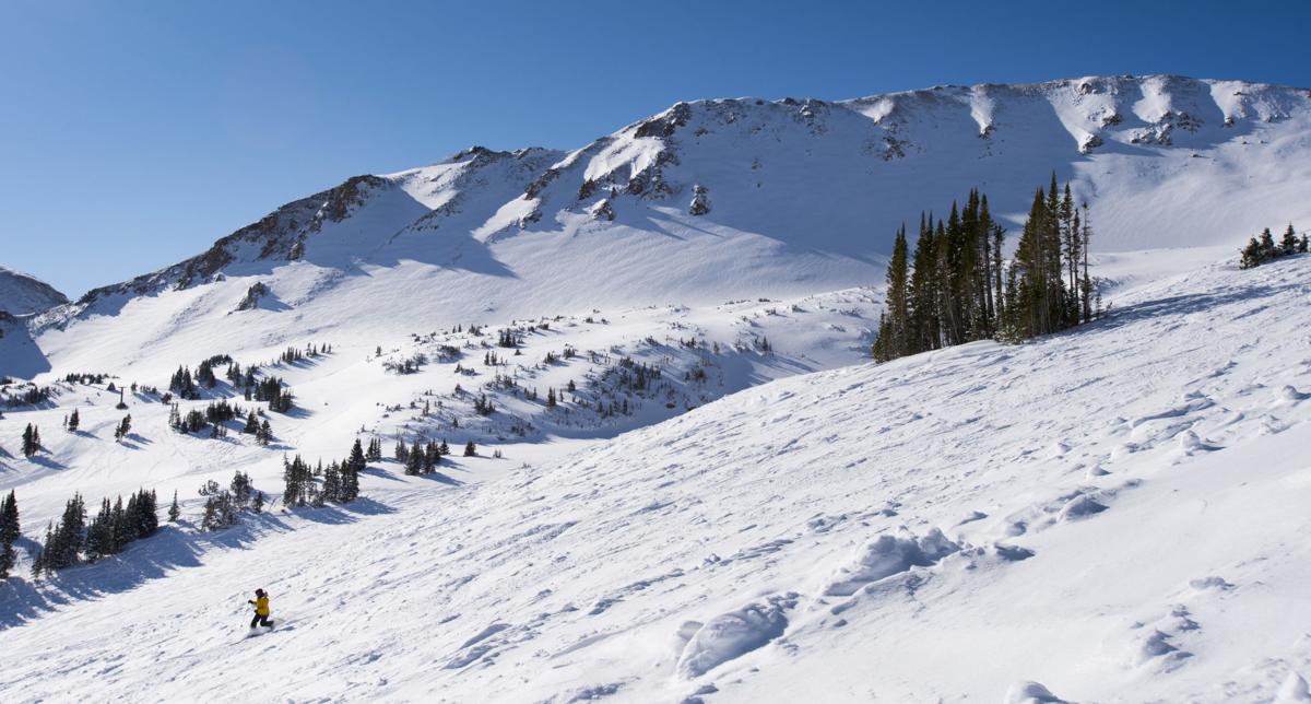 Many 2016/17 Colorado ski pass deals appeal to families, kids