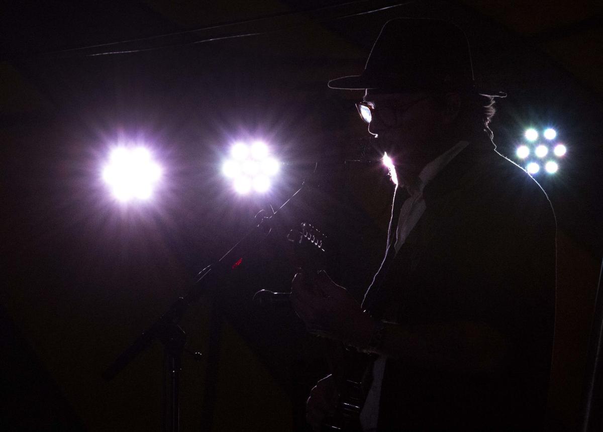 05_25_19 meadowgrass0337.jpg