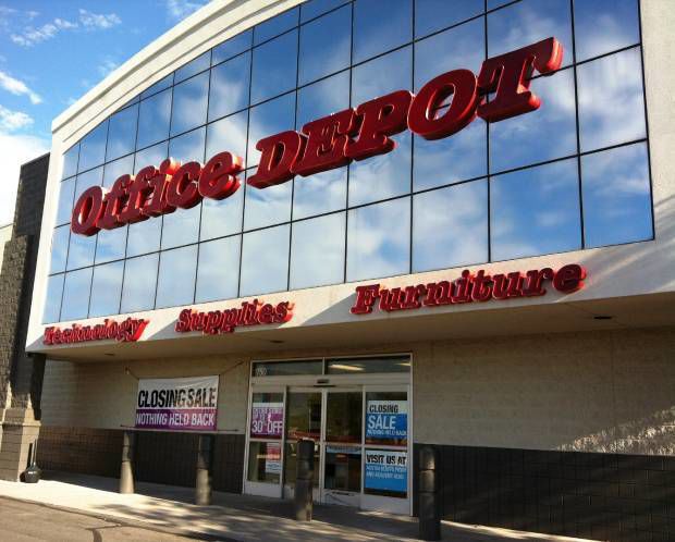 Major Office Supply Stores, Including Office Depot & Staples, Set