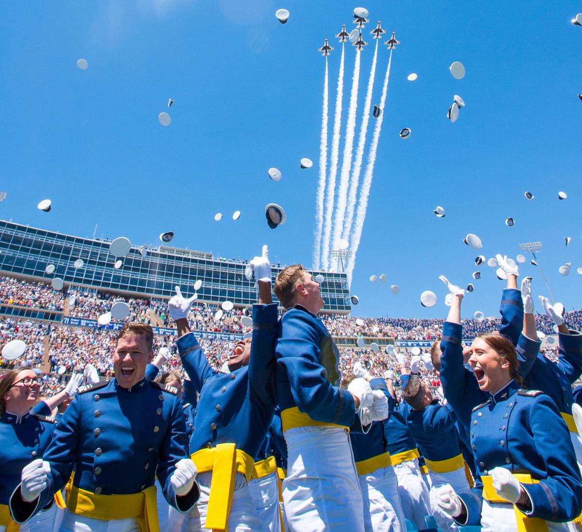 GRADUATION AFA