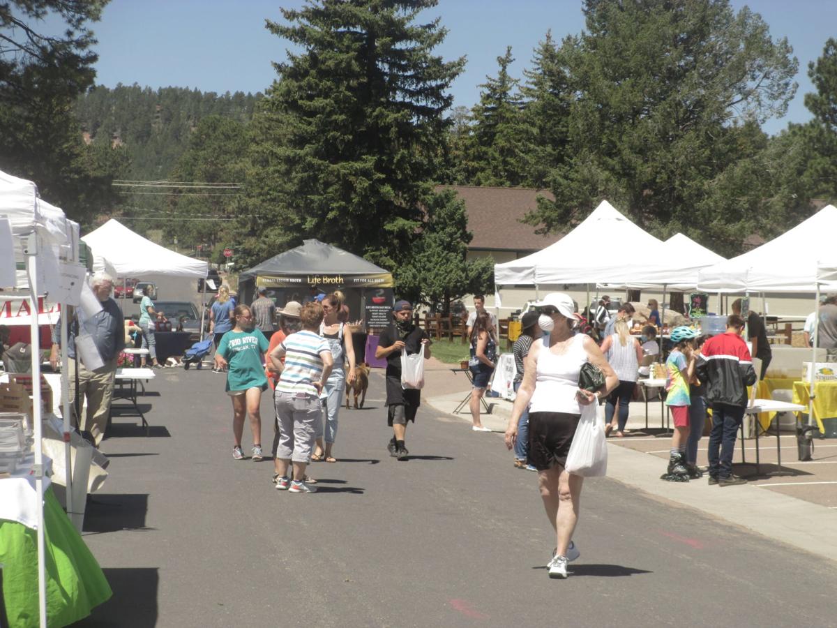 Woodland Park Farmers Market offers up diverse buffet of products
