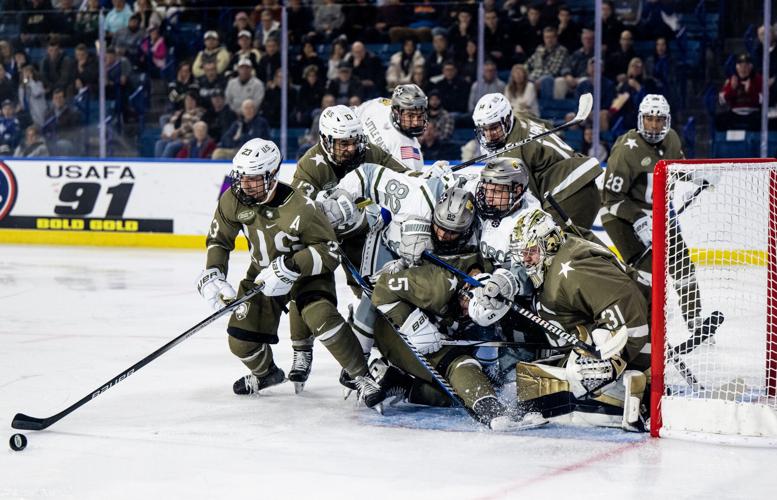 Air Force hockey outlasts furious lastminute comeback from Army, wins