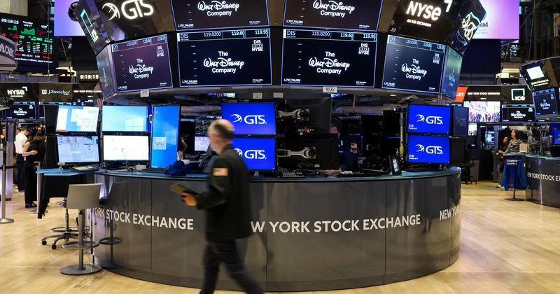 Wall St opens higher as investors digest GDP data; Fed verdict awaited