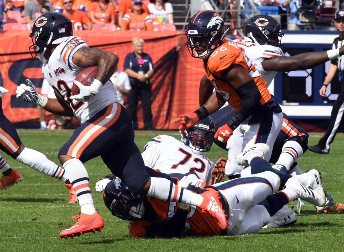 091619-s-broncosbears 797 .jpg