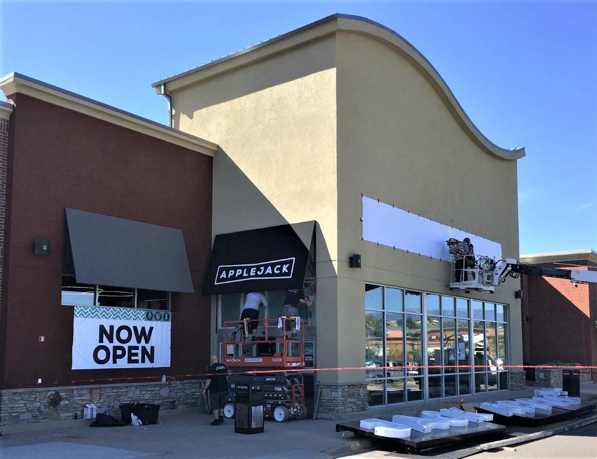 Skechers outlet 2025 store colorado springs