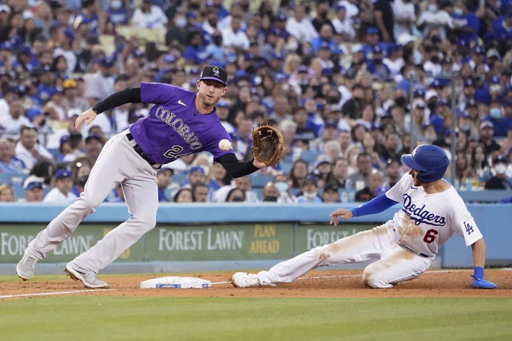 Antonio Senzatela, C.J. Cron lead Rockies to rare series win over Dodgers –  Greeley Tribune