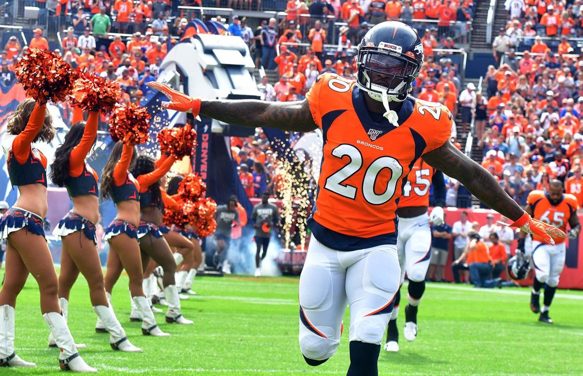 091619-s-broncosbears 1406 .jpg
