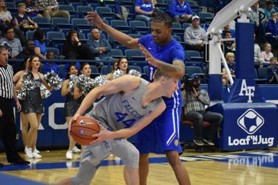 Air Force Handles In State Foe Johnson Wales In Men S Basketball