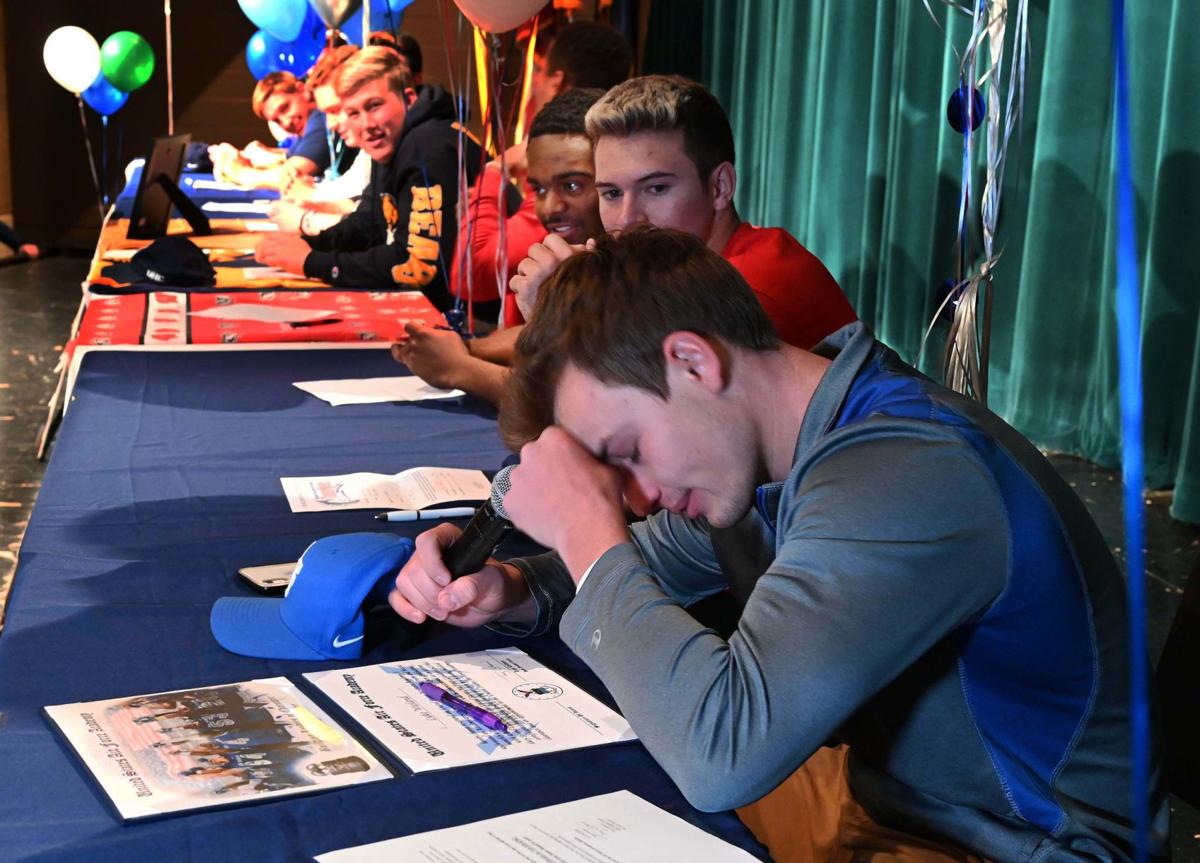 020620-s-signings 07.JPG