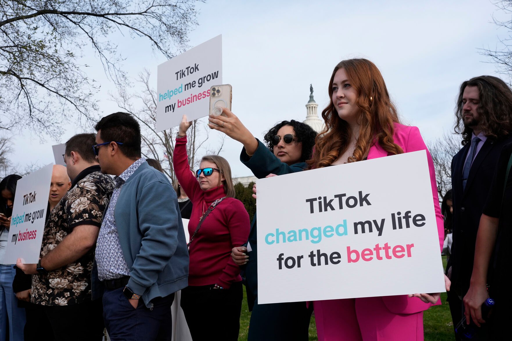 Federal Appeals Court Upholds Law Requiring Sale Or Ban Of TikTok In ...