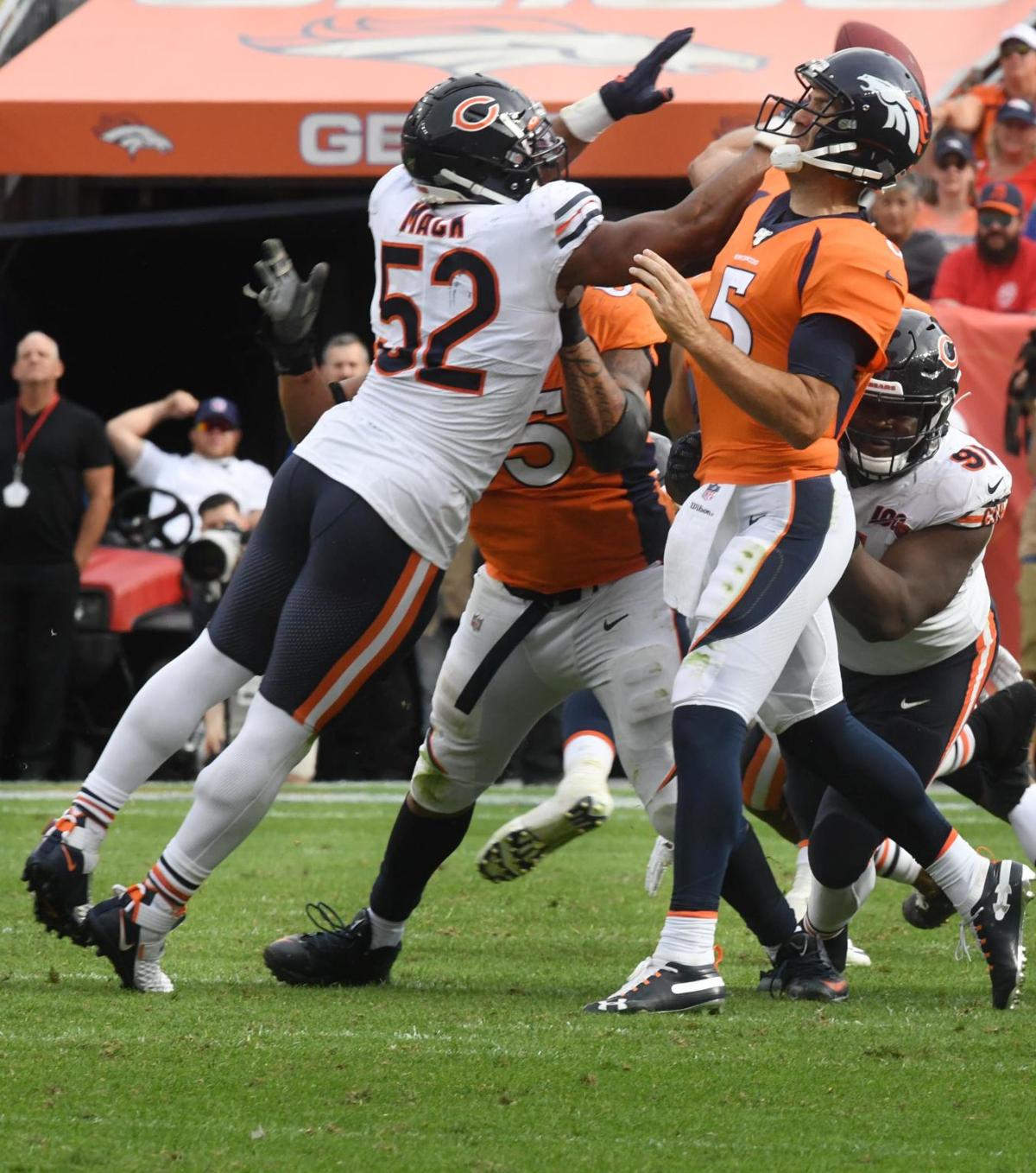 091619-s-broncosbears34.JPG