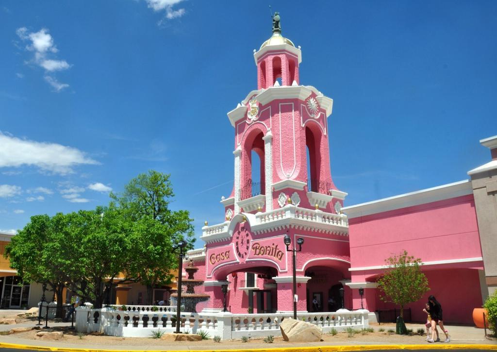 What to know about the new Casa Bonita - Axios Denver