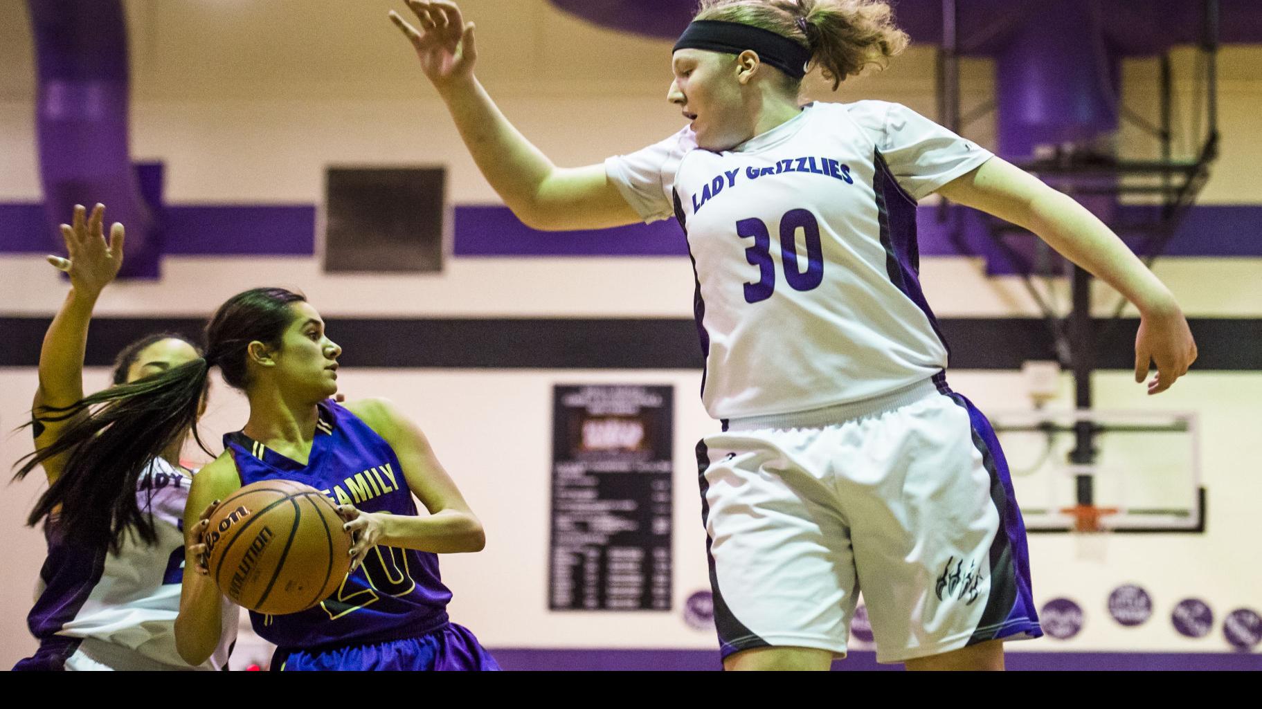Trio Of Area Players Take Part In Usa Basketball Women S U16