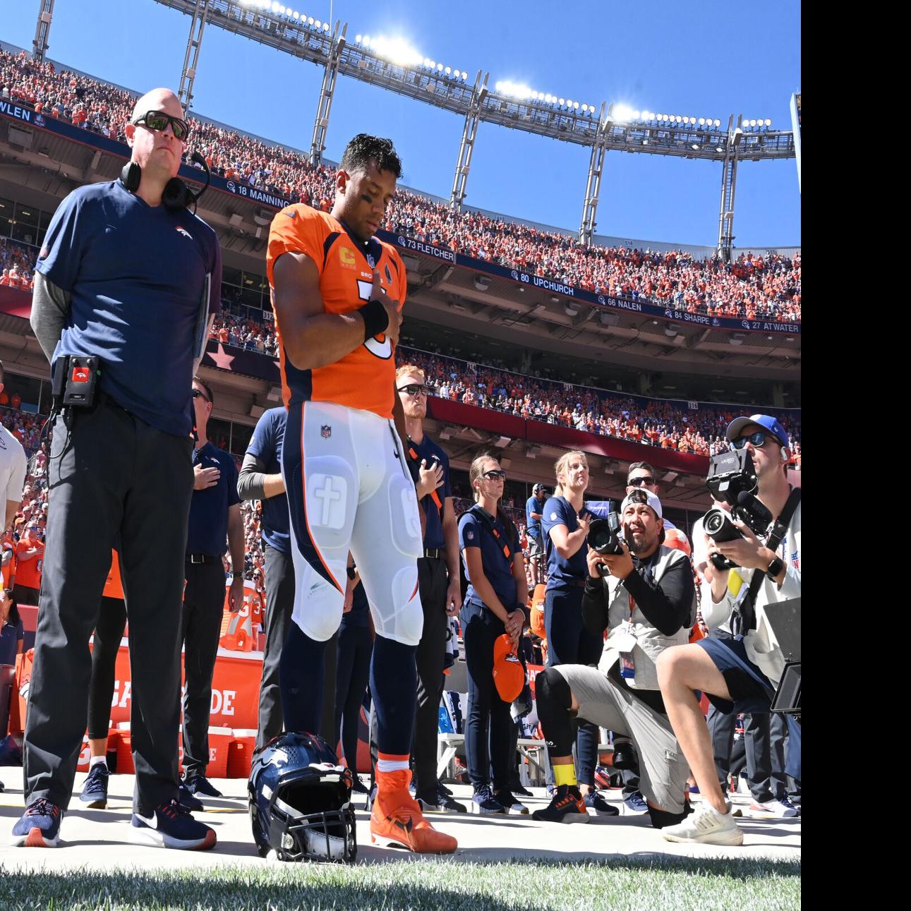 Woody Paige: With Russell Wilson, Broncos reverse fortunes by