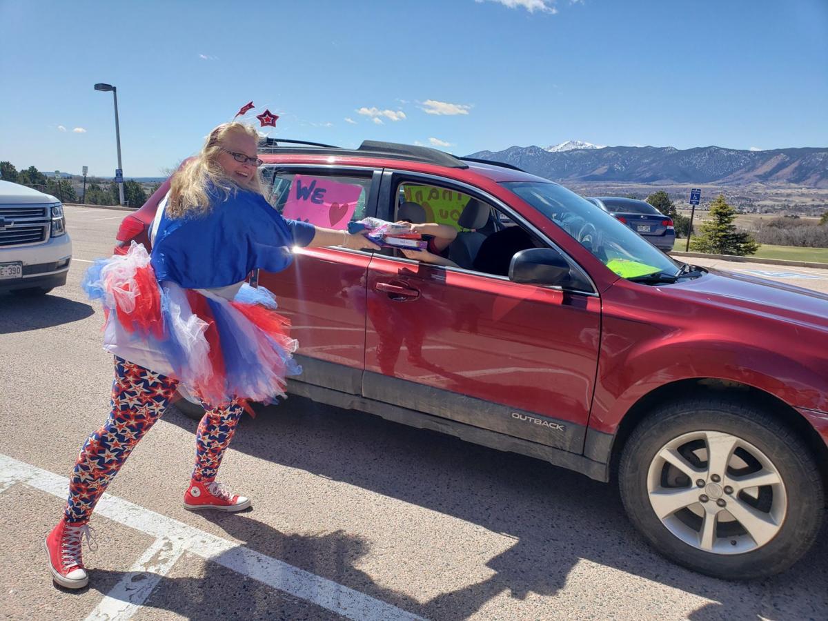 Lewis-Palmer Elementary's got spirit, yes they do