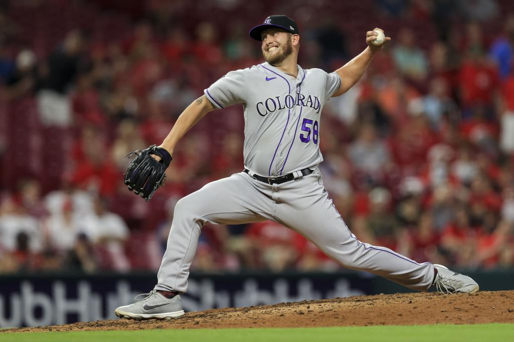 Inside Colorado Rockies' Ben Bowden's signature two-button down look, Sports