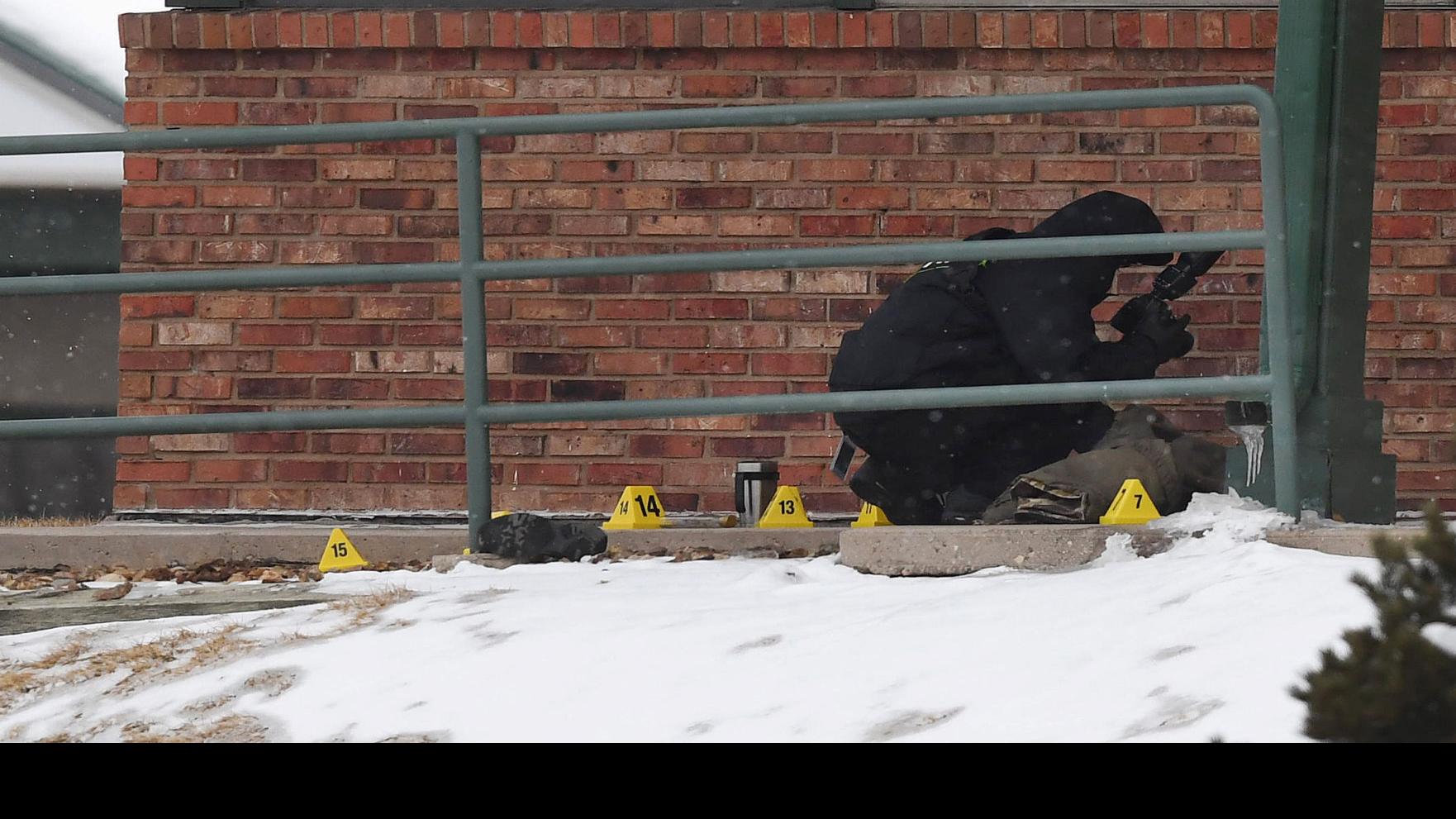 Man S Body Found Outside Northern Colorado Springs Shopping Center