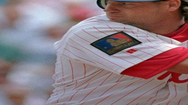 Former Phillies catcher Darren Daulton dies, Sports