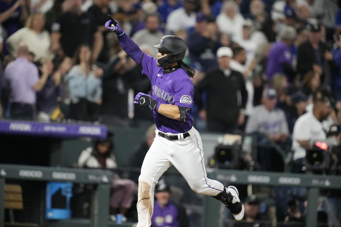 Bryant gets his first RBIs for Rockies in 4-1 win at Texas