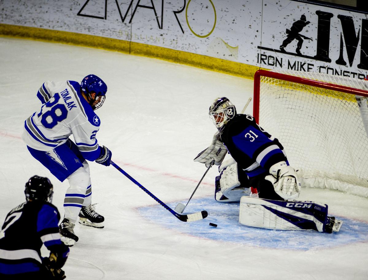 120719-s-air force hockey 09.JPG