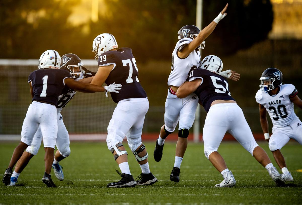 Photos Pine Creek Football Falls To Valor Christian 24 14
