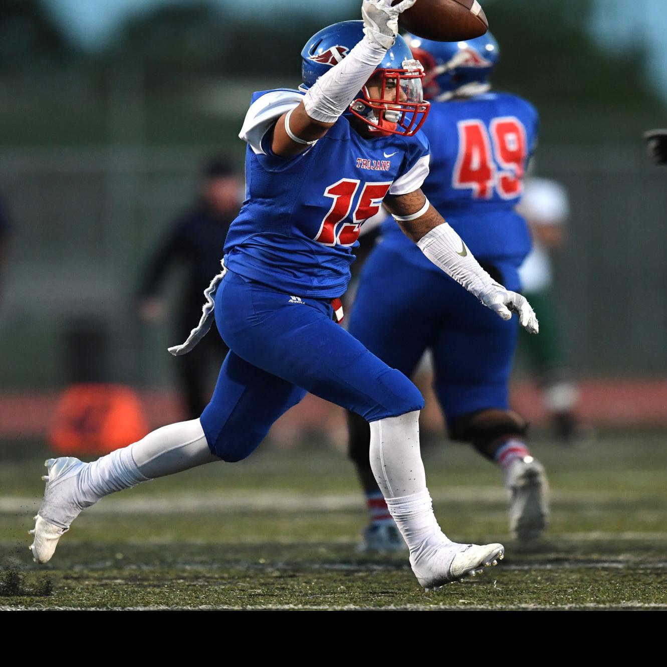 Saturday S Prep Roundup Doherty Downs Smoky Hill In Football