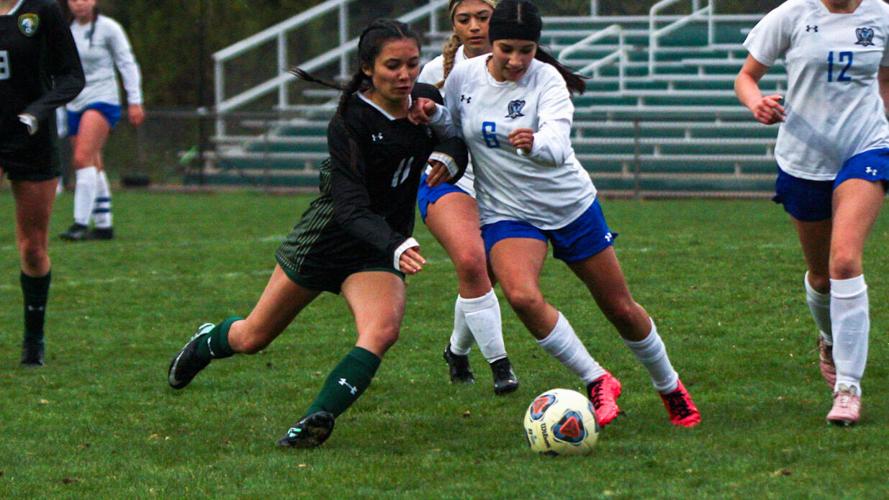Manitou Springs girls soccer cruises to victory against Englewood in 3A opening round