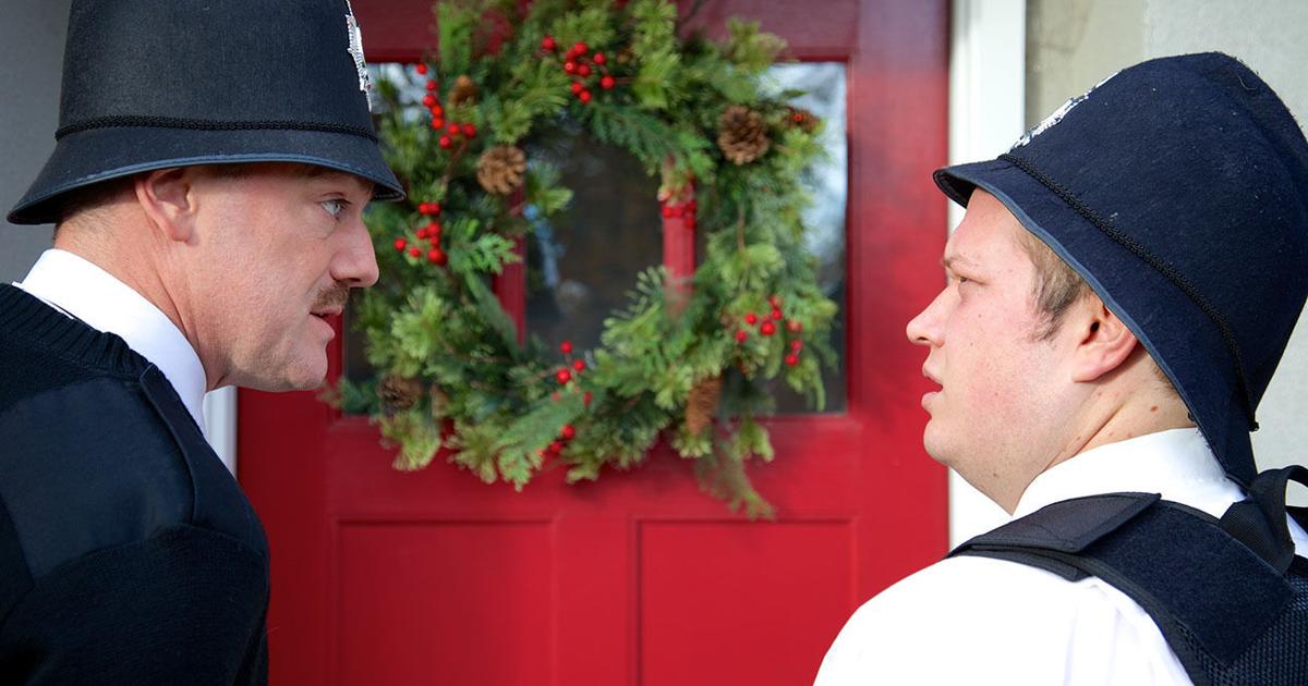 'The Lying Kind' delivers dark holiday farce at TheatreWorks
