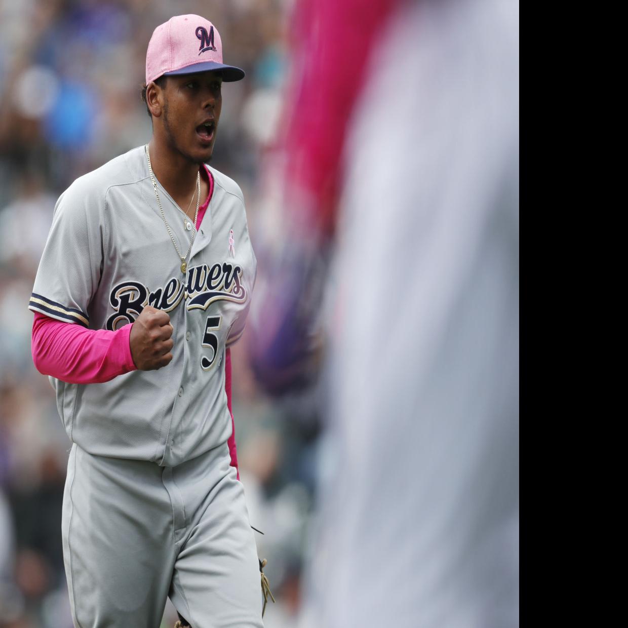 Brewers' Freddy Peralta shuts down Rockies