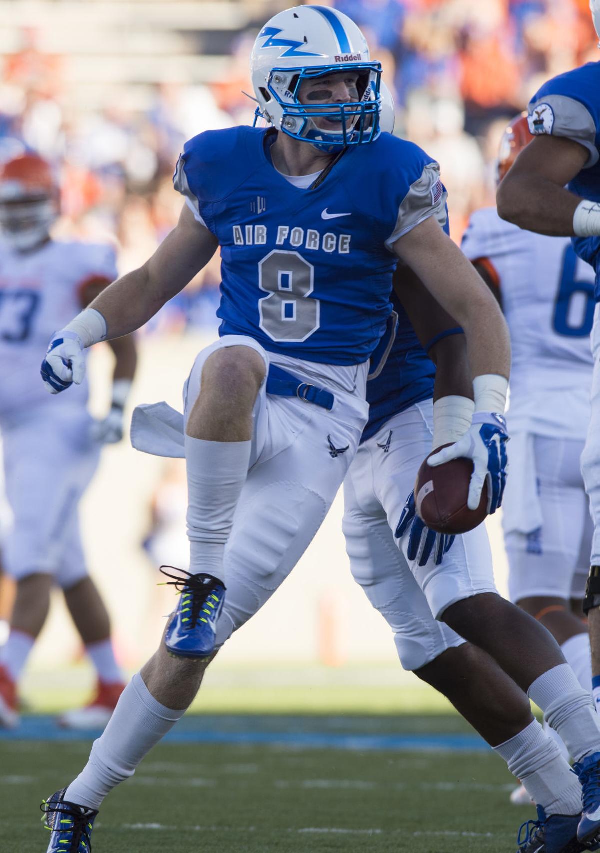Weston Steelhammer S Legacy Lives On As Air Force Football
