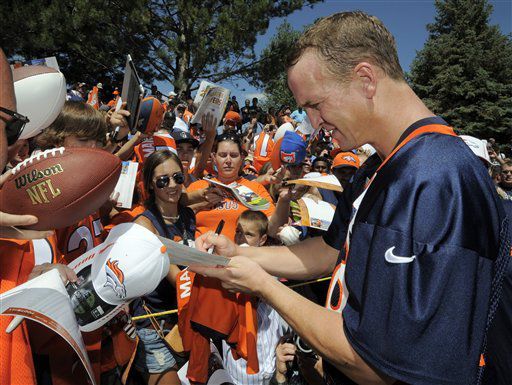 Woody Paige: Well-traveled Broncos training camp finally found a home in  2003, Denver Broncos