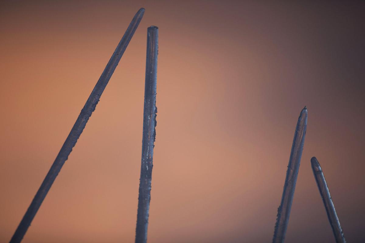 12xx20-news-icecastles 04.jpg