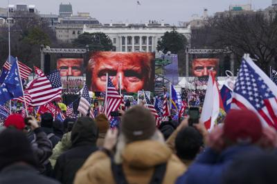 Images of chaos: AP photographers capture U.S. Capitol riot